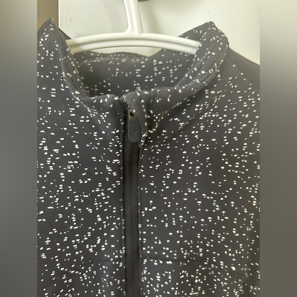 Lululemon zip up jacket - Picture 3 of 4
